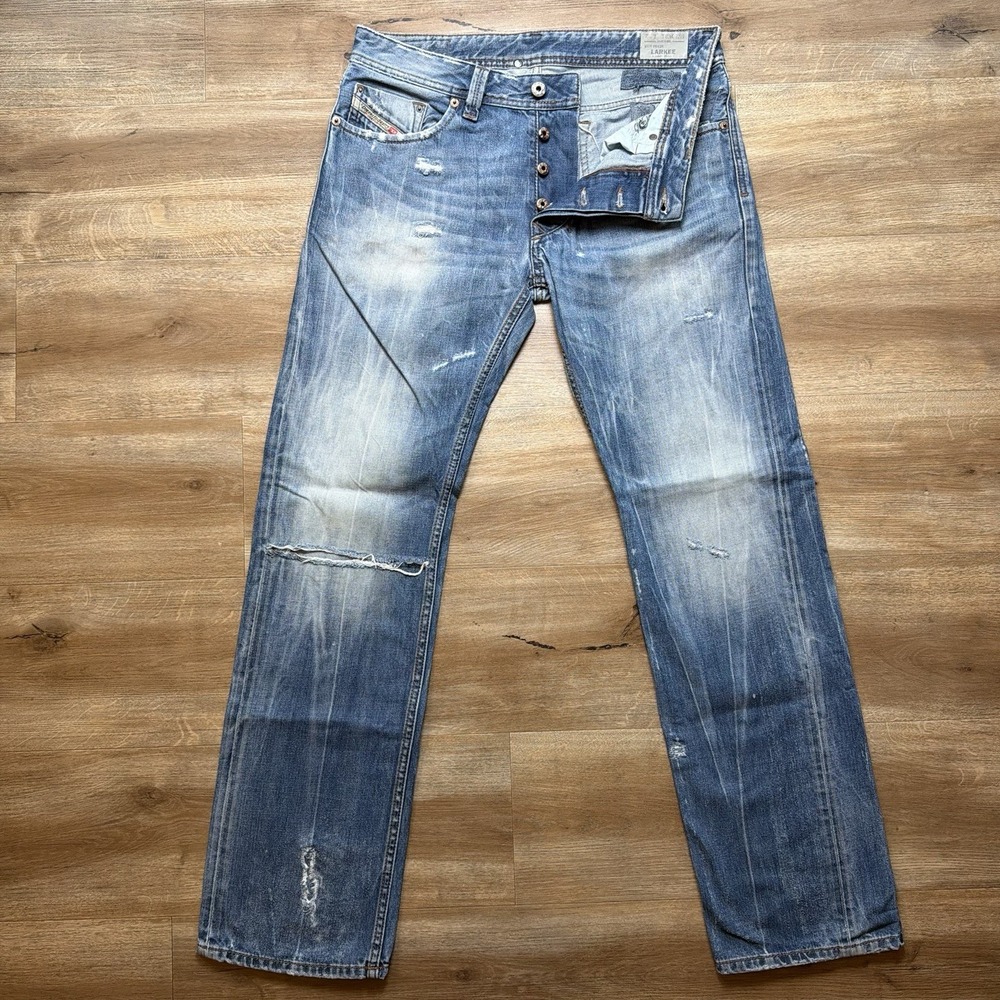 Diesel Larkee Jeans Men 31x32 Blue Straight Leg Whiskered Faded Distressed 0843R
